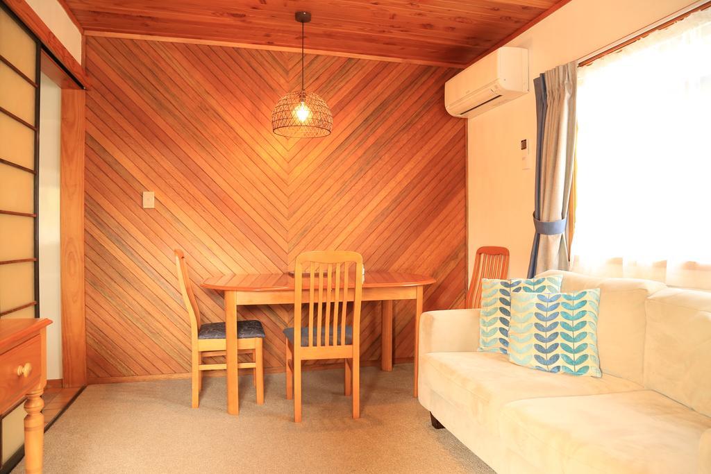 Papakura Motor Lodge & Motel Экстерьер фото