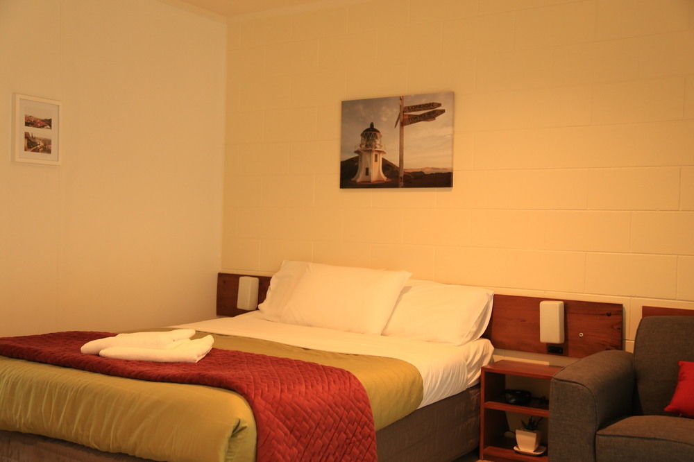 Papakura Motor Lodge & Motel Экстерьер фото